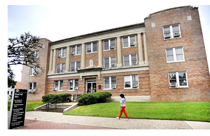 Bizzell Hall on Texas A&M Campus